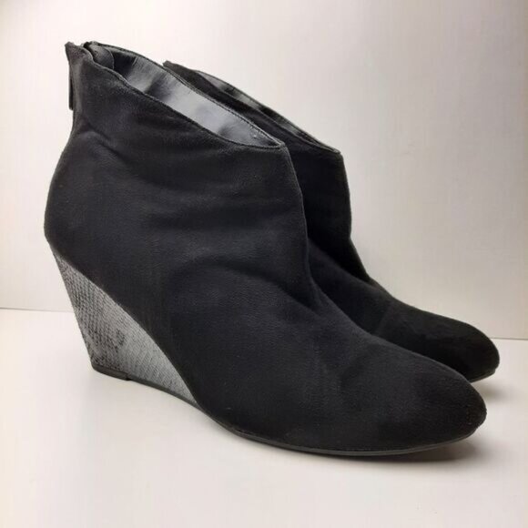 IMPO Tabitha Wedge Ankle Boot Bootie Faux Suede Black Sz 9.5 - Picture 2 of 14
